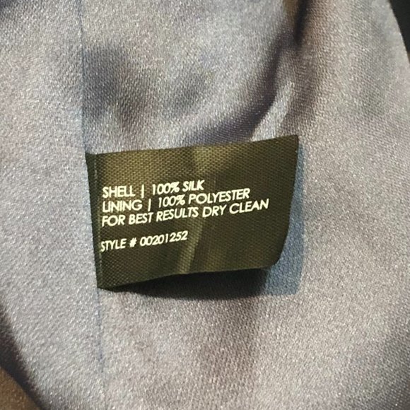 ✨HOST PICK✨ *BRAND NEW* Club Monaco (Riley) Silk Robe Dress - Size 00 - Picture 10 of 10